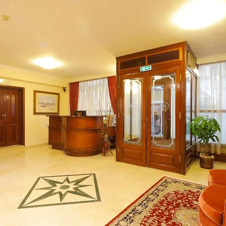 阿卡迪亚酒店 Corfu (city)