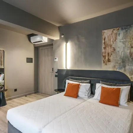 Otel Arcadion